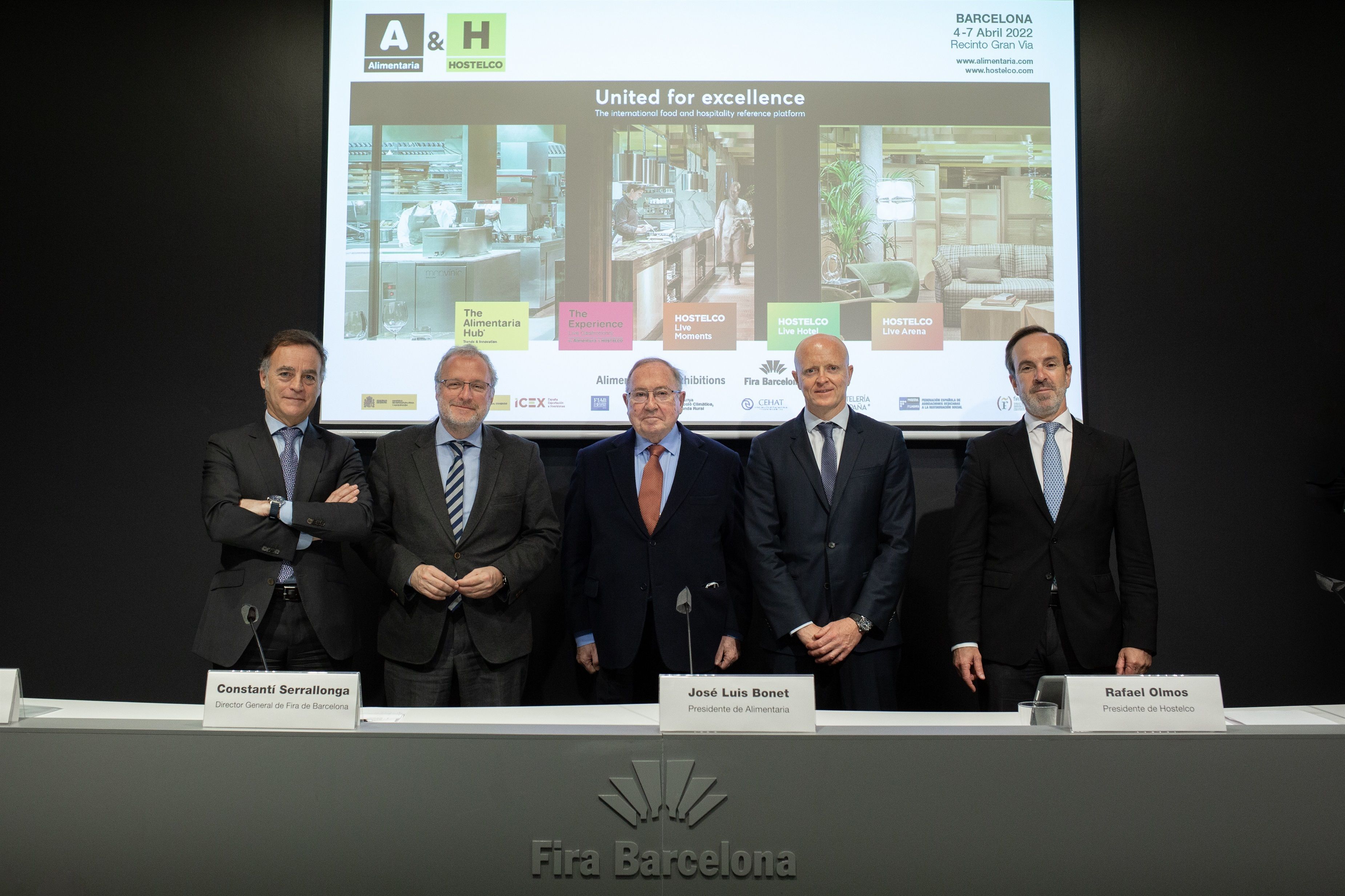 El director d'Alimentaria, J. Antonio Valls; el director general de Fira de Barcelona, Constantí Serrallonga; el president d'Alimentaria, Josep Lluís Bonet; el president d'Hostelco, Rafael Olmos; y el director de Fiab, Mauricio García de Quevedo | EP