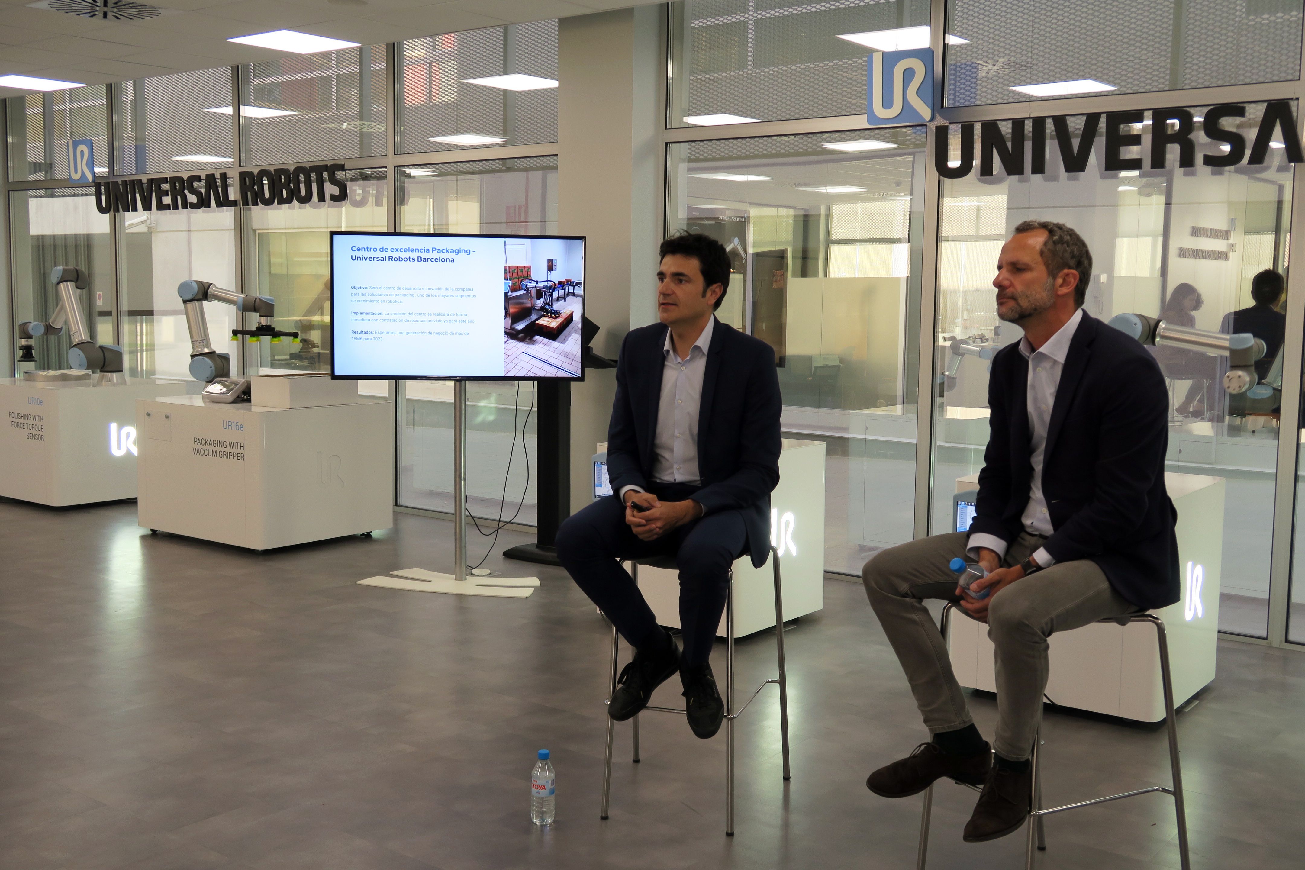 La roda de premsa de presentació del nou centre d'Universal Robotics a Barcelona | Cedida