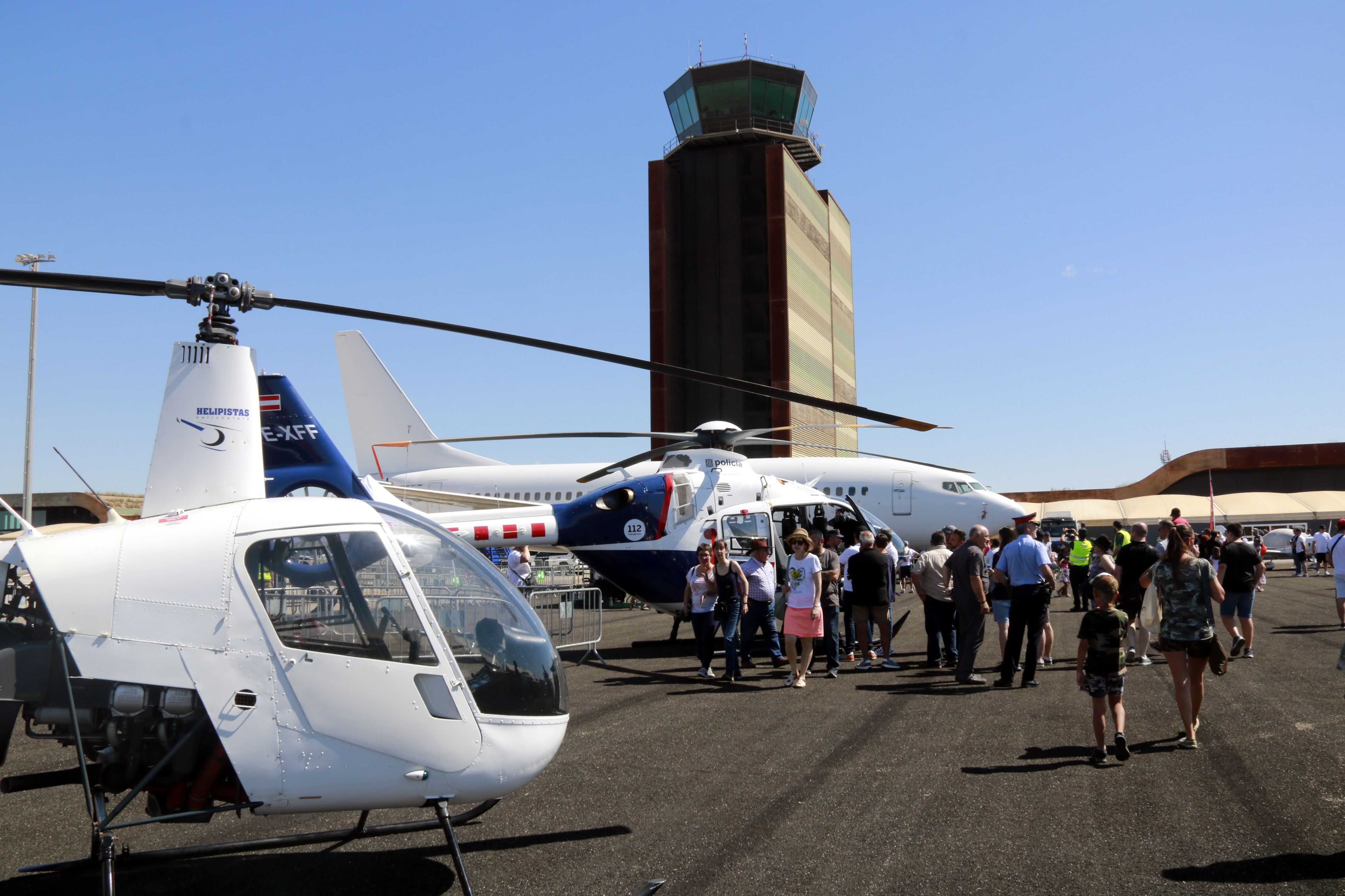 Alguns dels helicòpters exposats a la 7a Lleida Air Challenge | ACN