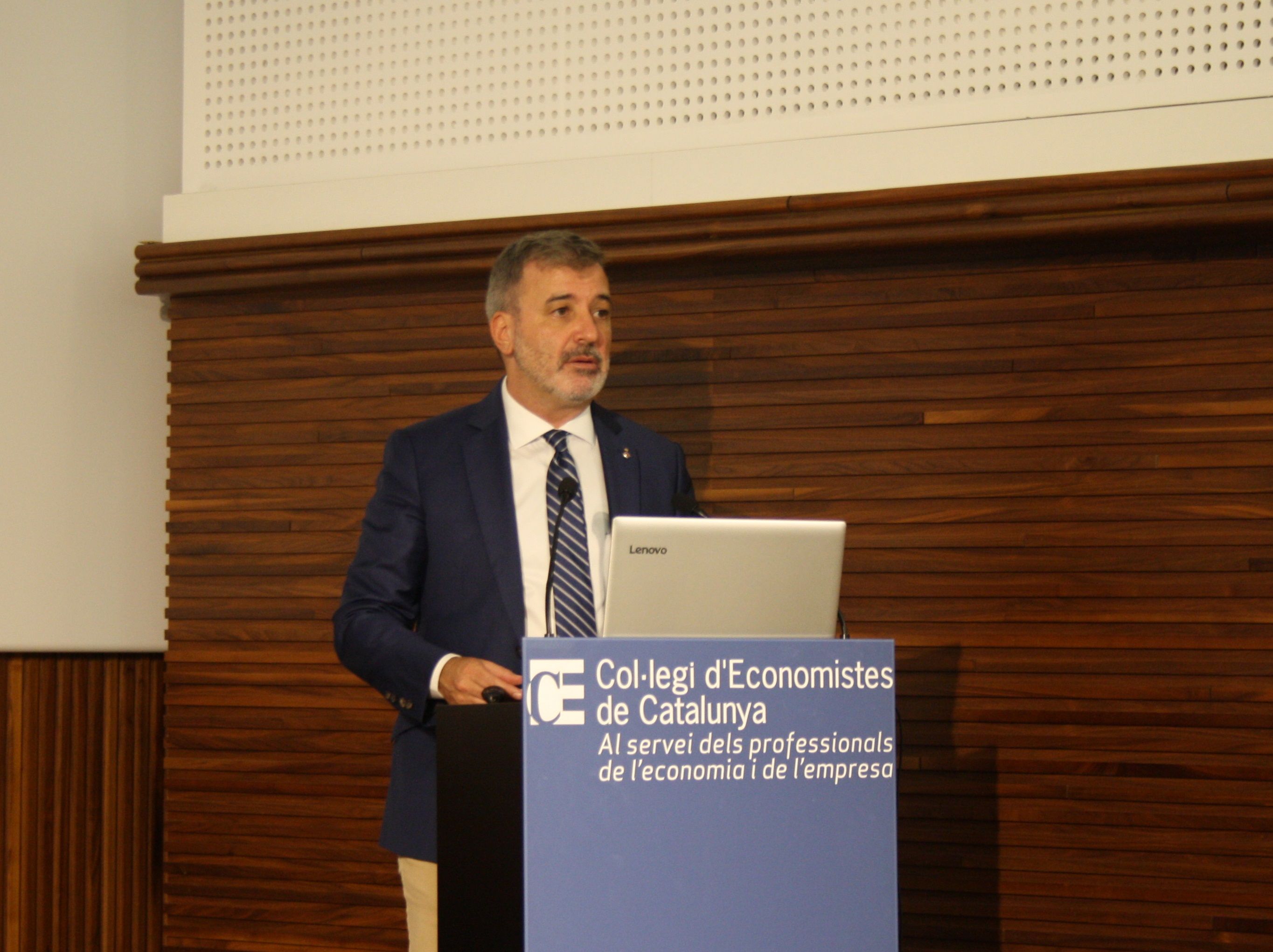 Jaume Collboni en el Colegio de Economistas de Catalunya. / CEC