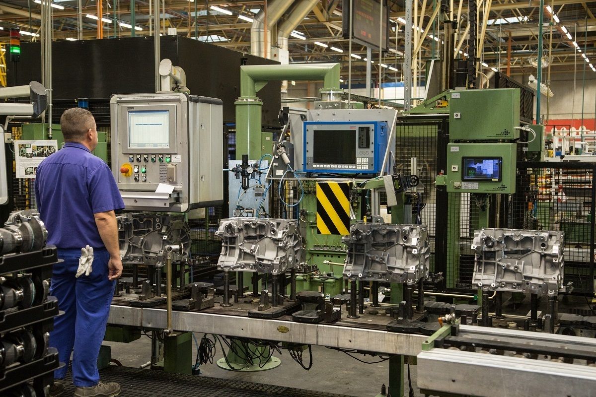 Ingenieros a la planta de Ford a Almussafes | EP