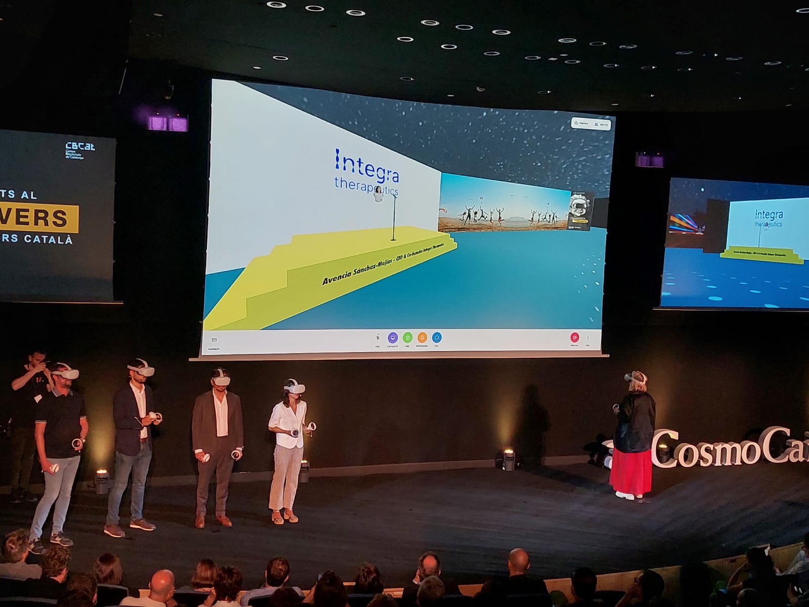 Celebració de l'Exponential Day 2022 entre l'auditori del CosmoCaixa i un escenari virtual creat al metavers | VIA Empresa