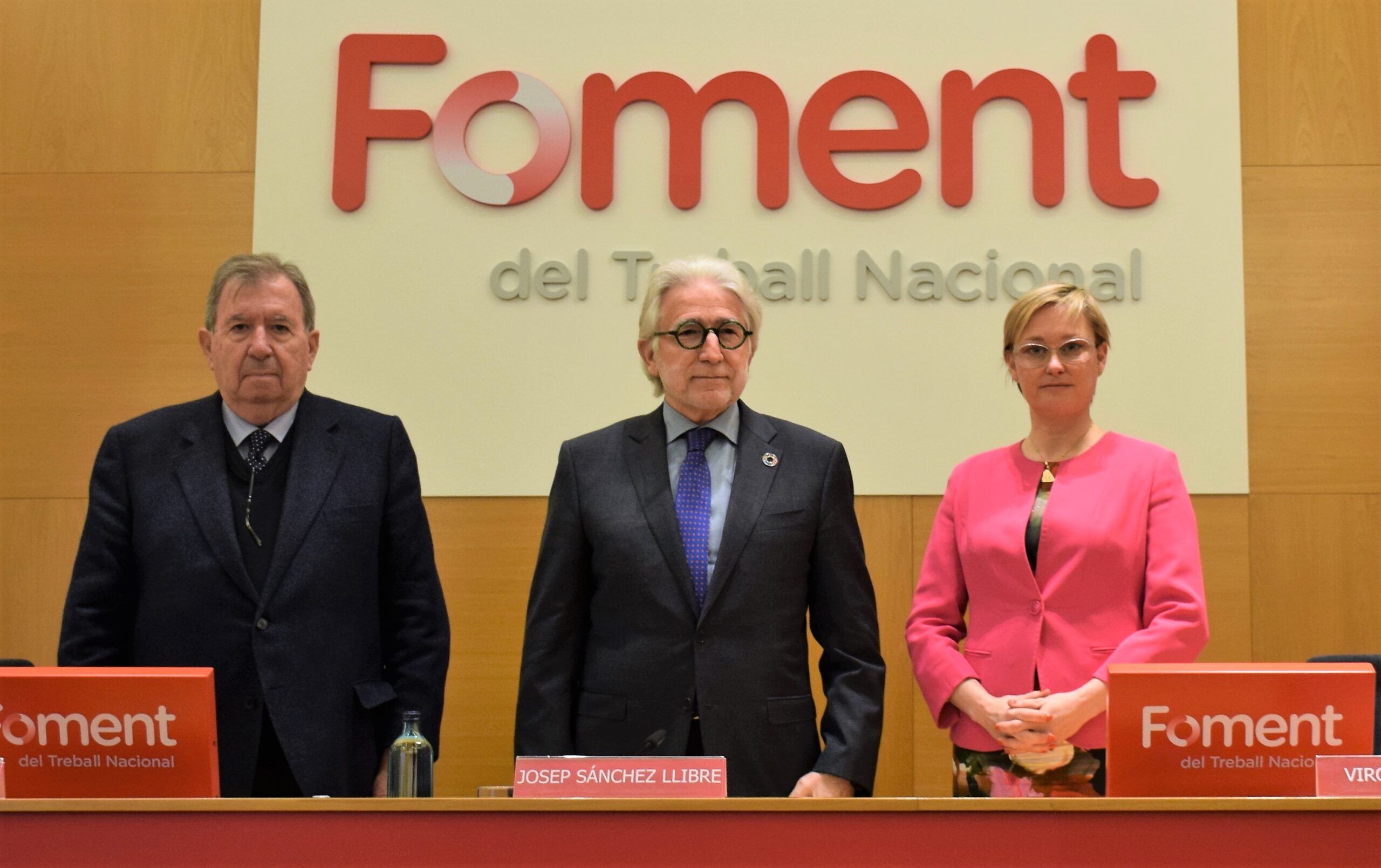 El president de Foment del Treball, Josep Sánchez Llibre, i la vicepresidenta i portaveu d’aquesta patronal, Virginia Guinda | Foment del Treball