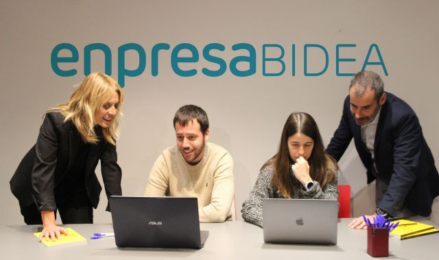 Pilar Kaltzada, Borja López, Maite Reizabal i Niko Cuenca, membres d'EnpresaBIDEA | Cedida