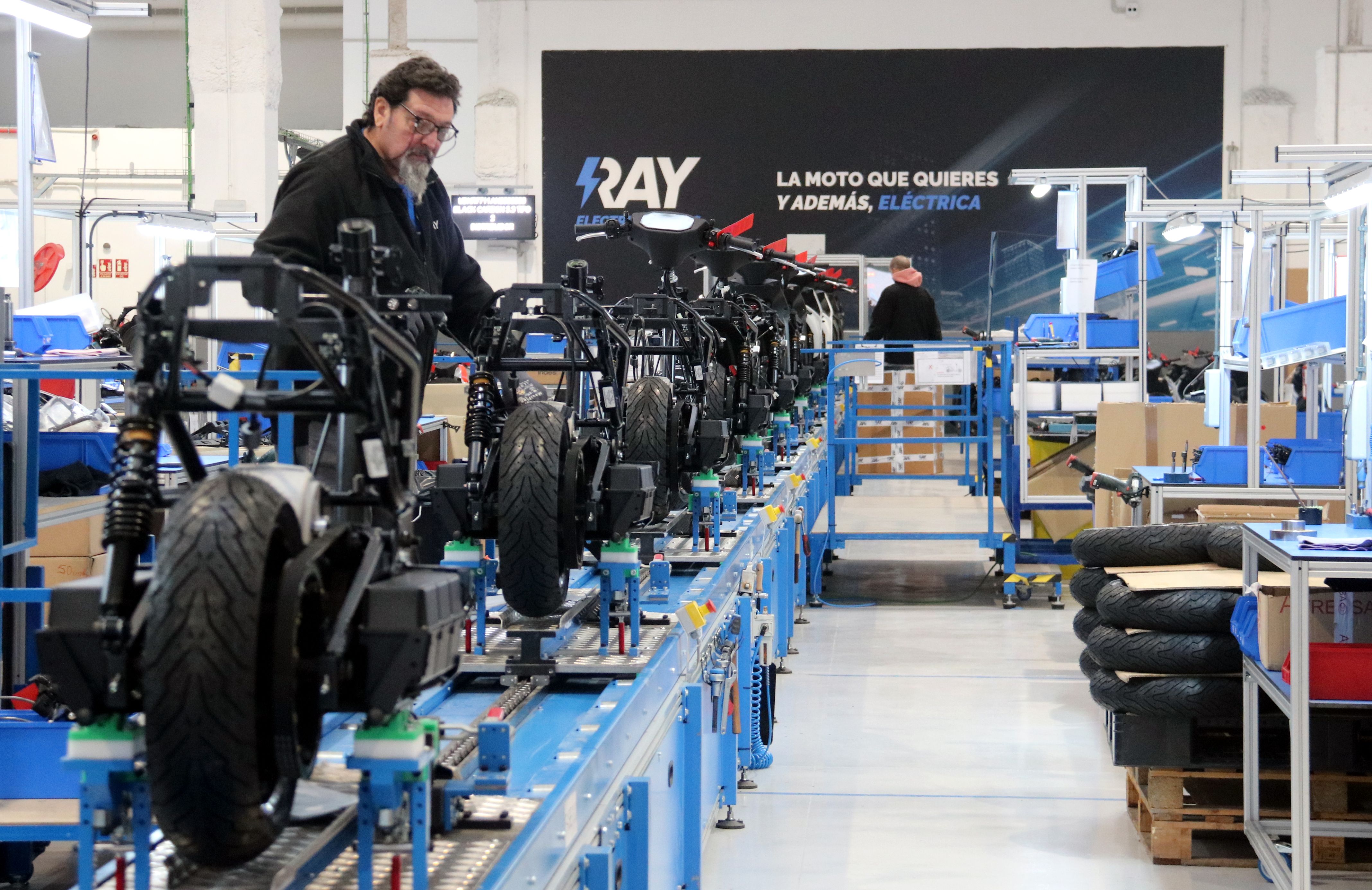 Cadena de montaje de la fábrica de Ray Electric Motors en Sant Joan Despí | ACN