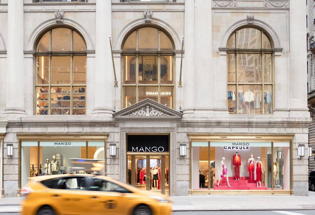 Exterior d'un establiment de Mango a Nova York | Cedida