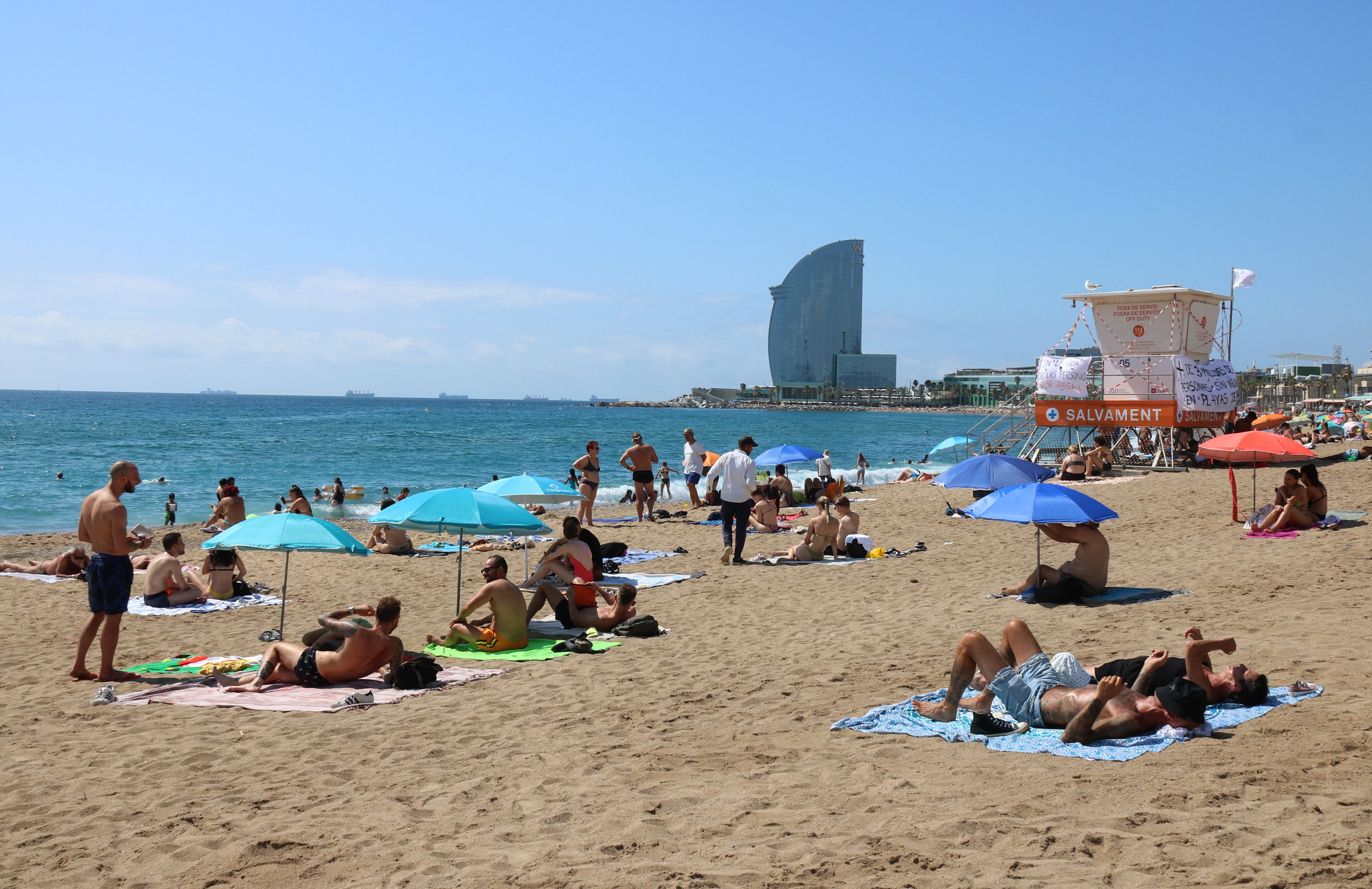 Catalunya recibió 2.319.824 turistas extranjeros durante julio | ACN