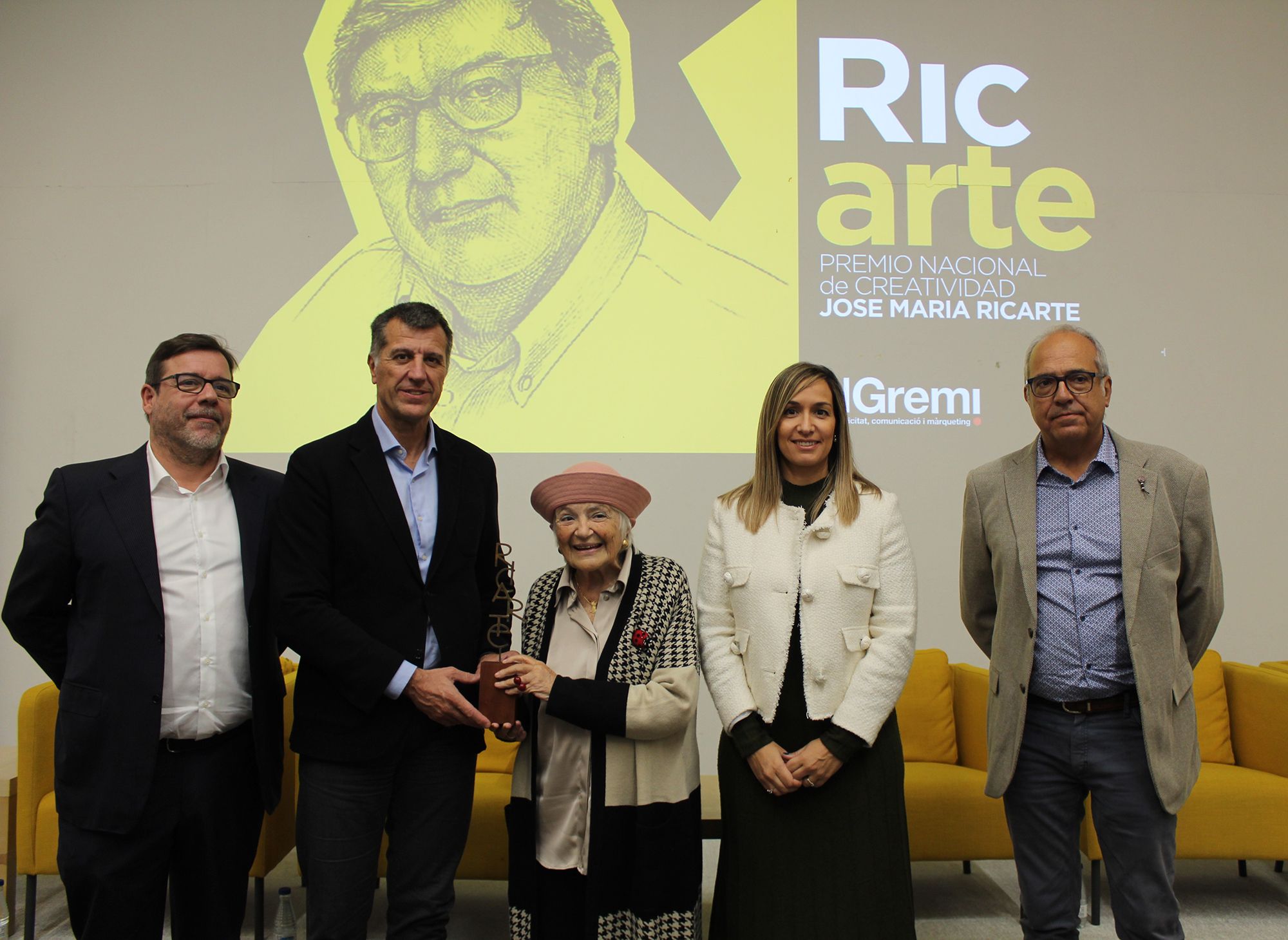 Pilarín Bayés y Bizum son los ganadores de los premios Ricarte 2023 | Cedida