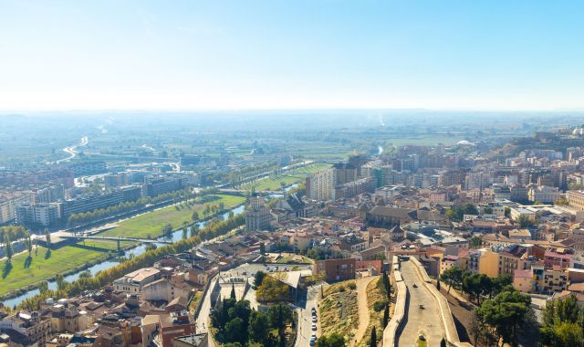 El G-10 és un espai de treball interinstitucional que pretén impulsar el desenvolupament econòmic de la demarcació de Lleida, Pirineus i Aran | iStock