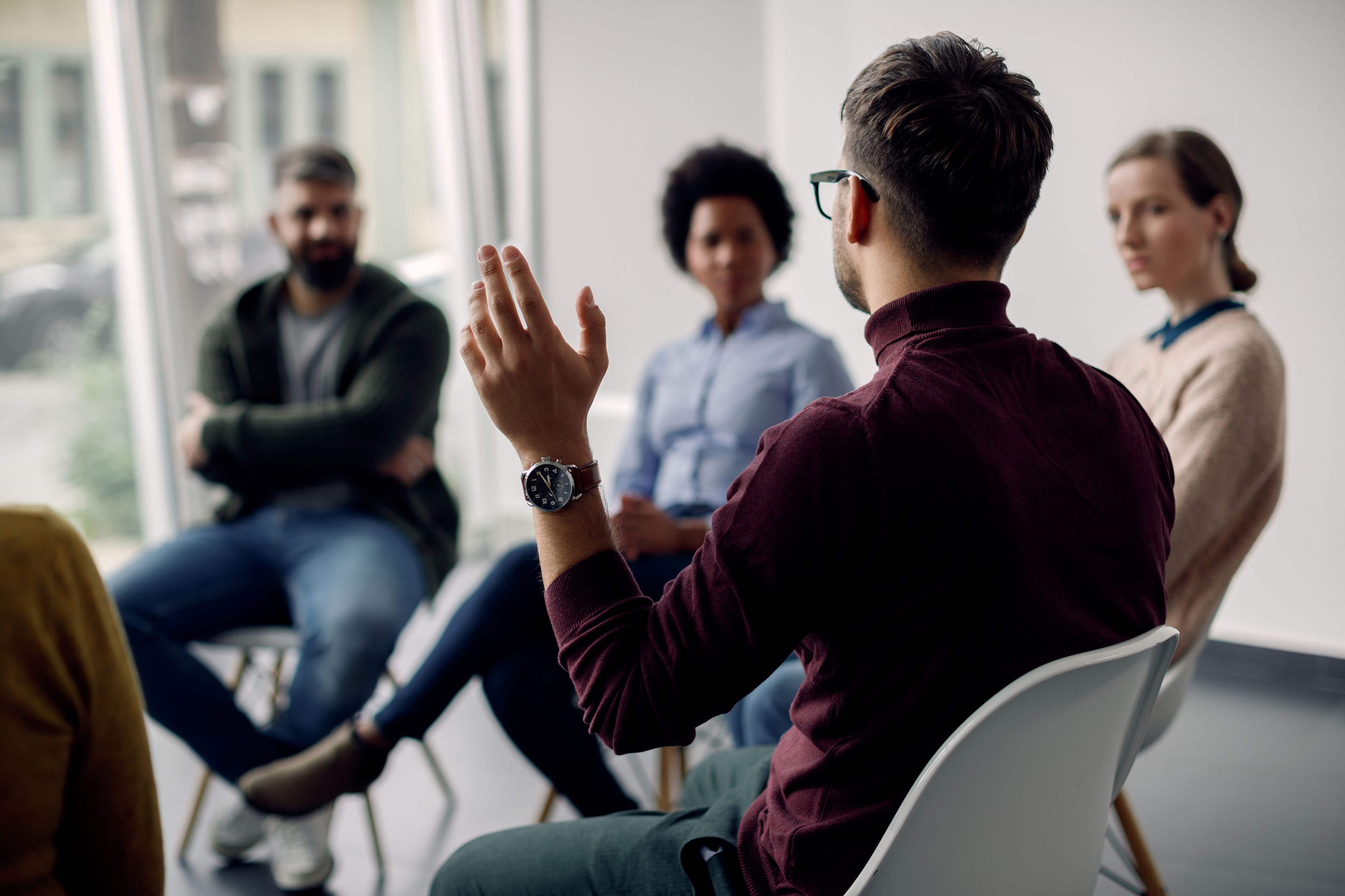 Las 772 empresas del sector de la salud mental, la autonomía personal y el apoyo a las personas generan el 3,8% del PIB en Catalunya | iStock