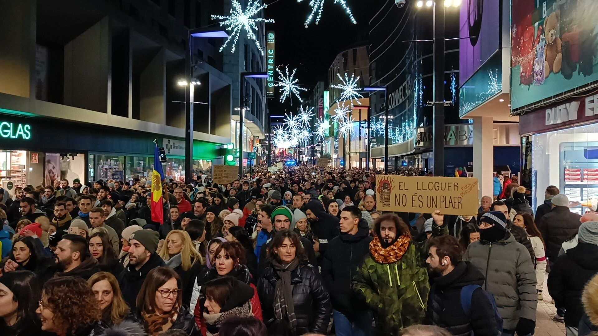 Tercera gran movilización en Andorra por la "vivienda digna" | EP