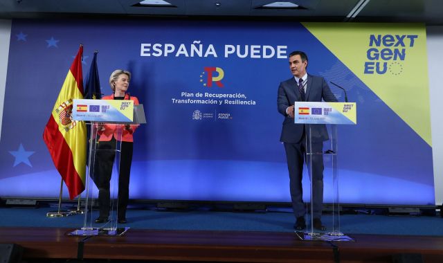 Ursula Von der Leyen i Pedro Sánchez, en una roda de premsa | Moncloa