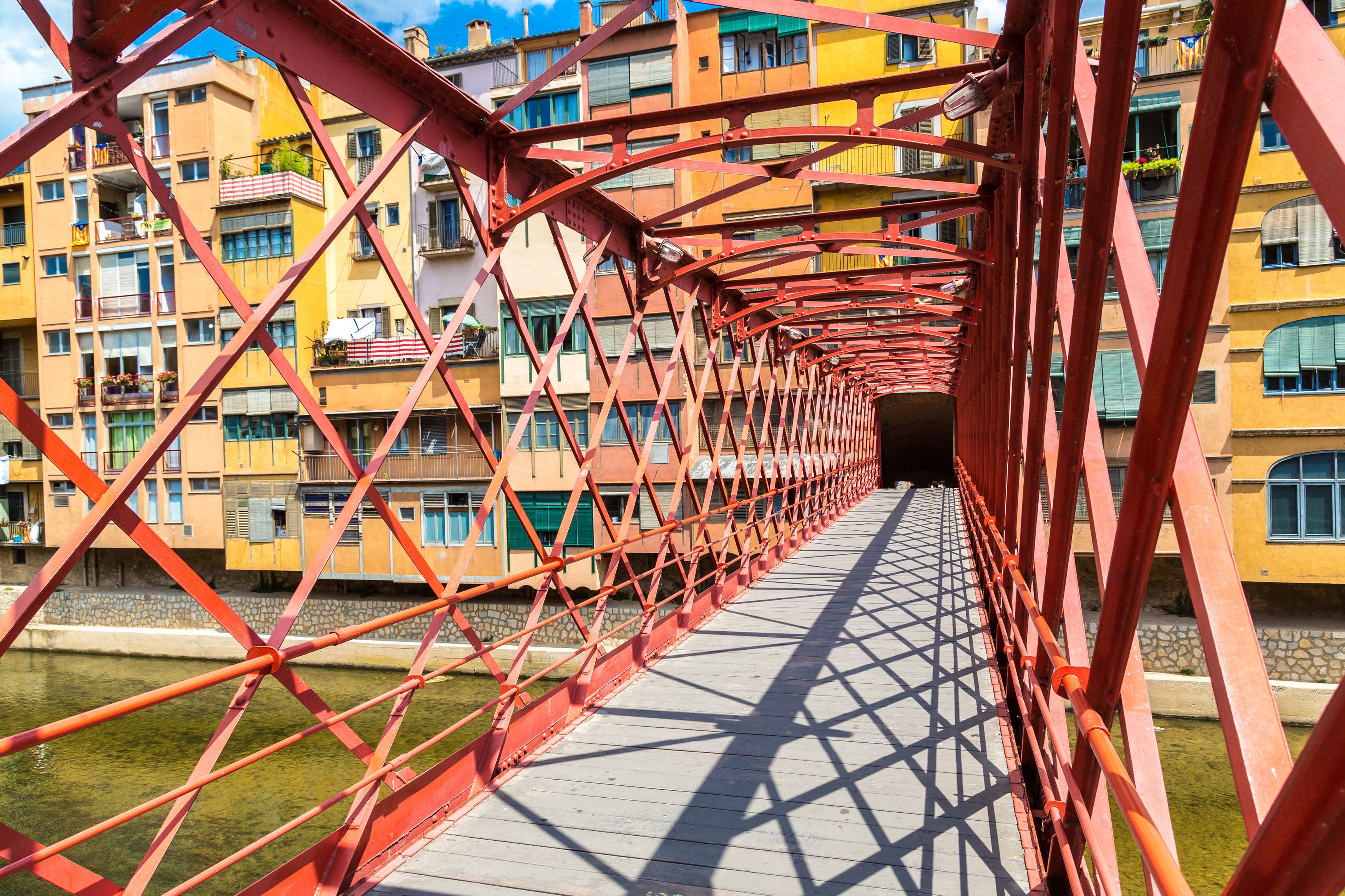 Girona quiere impulsar el Observatorio del Turismo | iStock