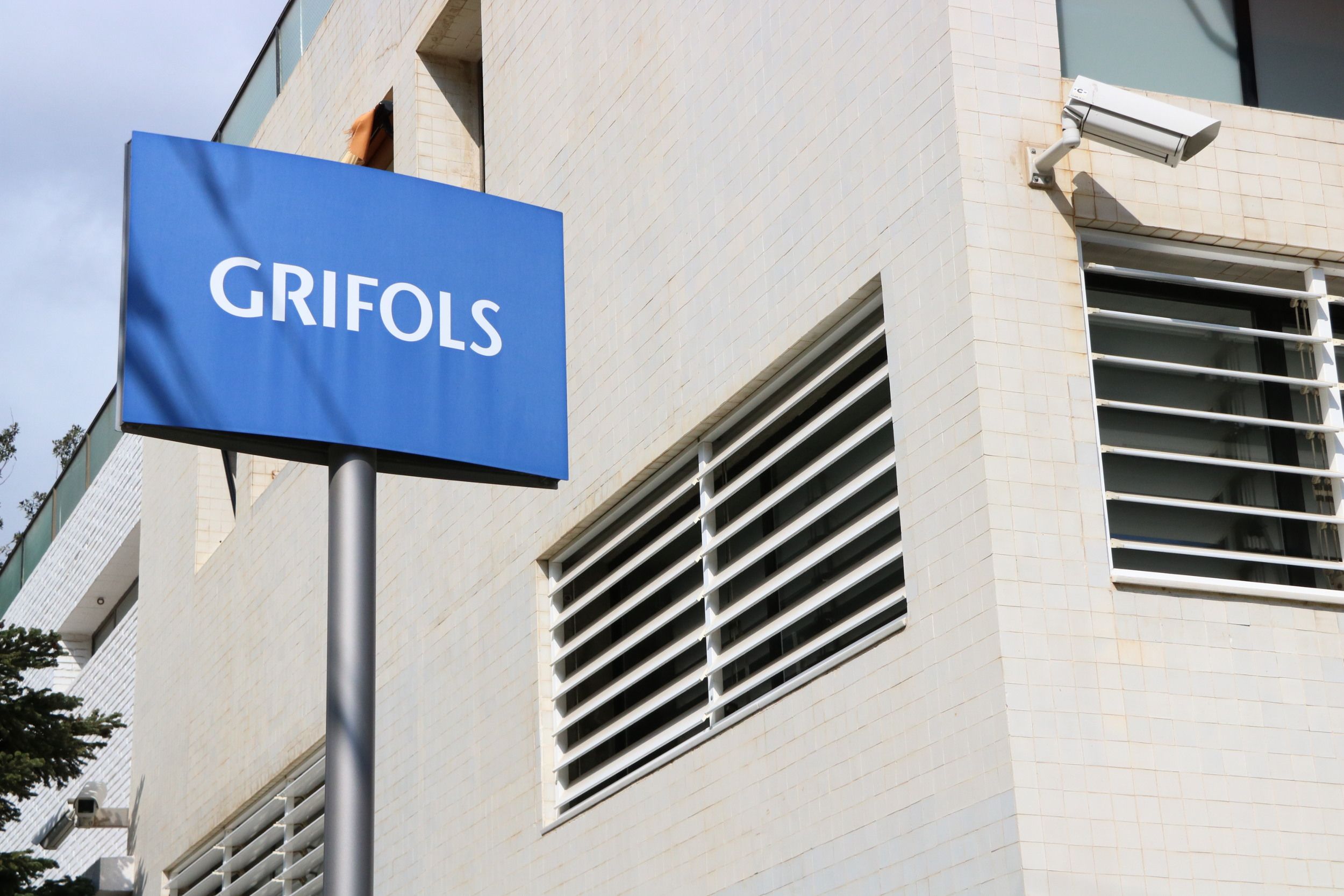 Grifols va tancar dijous amb una caiguda del 16,17% | ACN