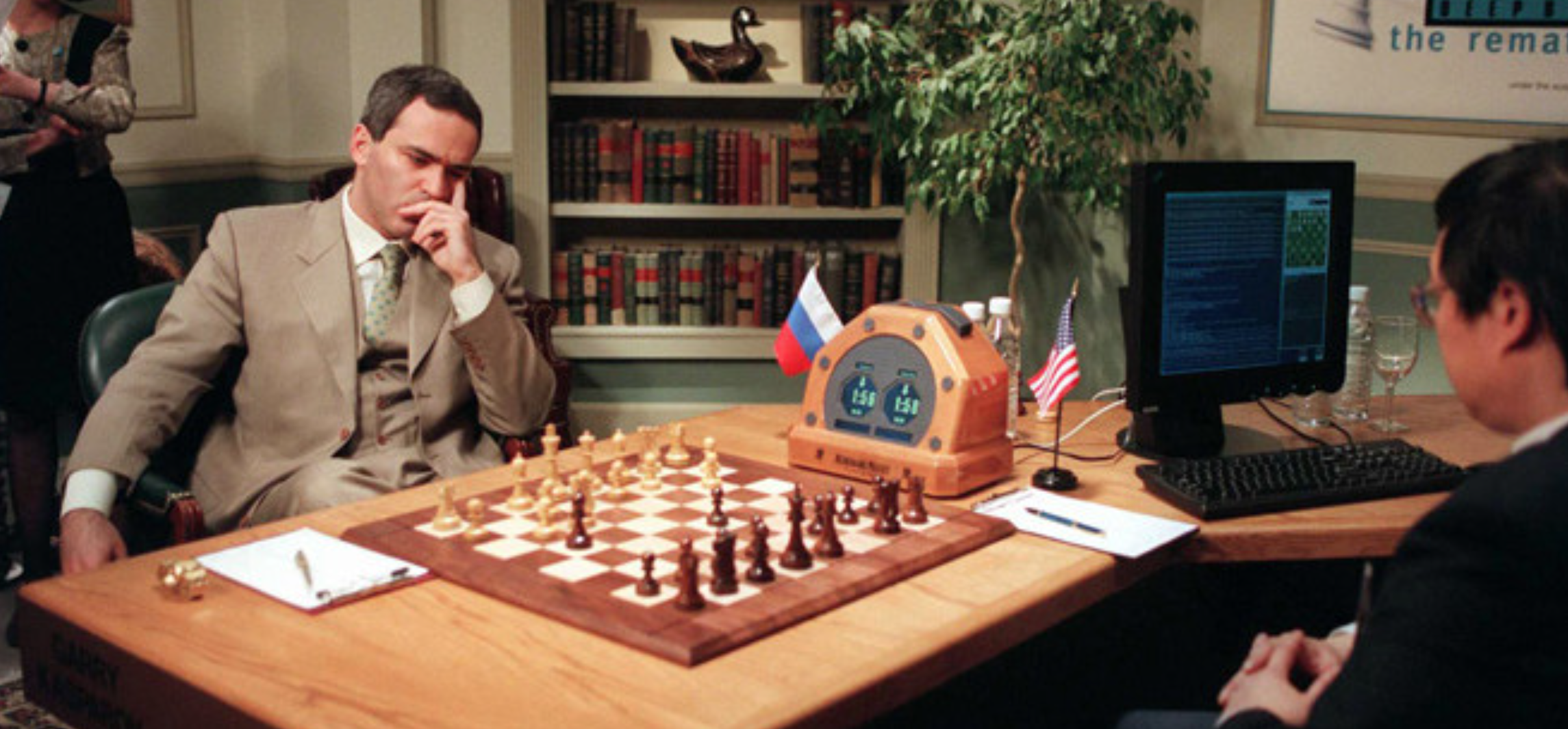 Garri Kaspàrov jugant contra Deep Blue l'any 1996 | kasparov.com