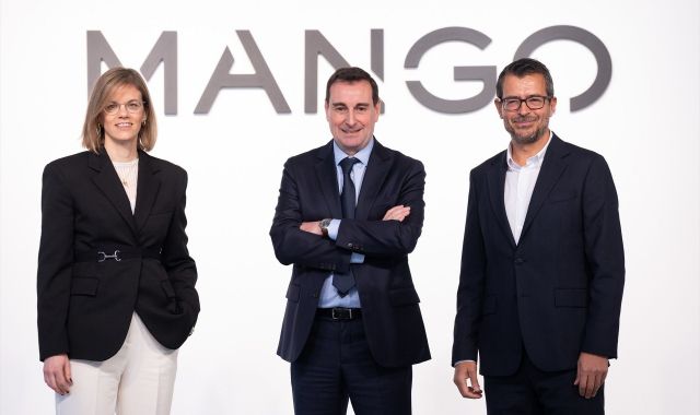 Margarita Salvans, Toni Ruiz i César de Vicente a la roda de premsa de Mango del març de 2024 | EP