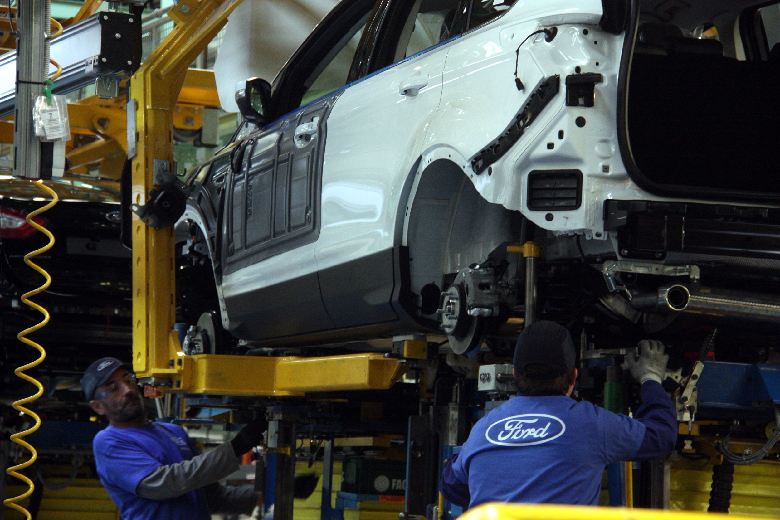 Procés de producció d'un vehicle a la planta Ford a Almussafes | ACN