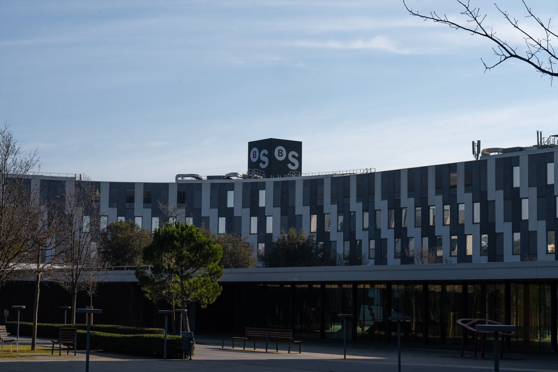 Edifici del Banc Sabadell a Sant Cugat del Vallès | EP