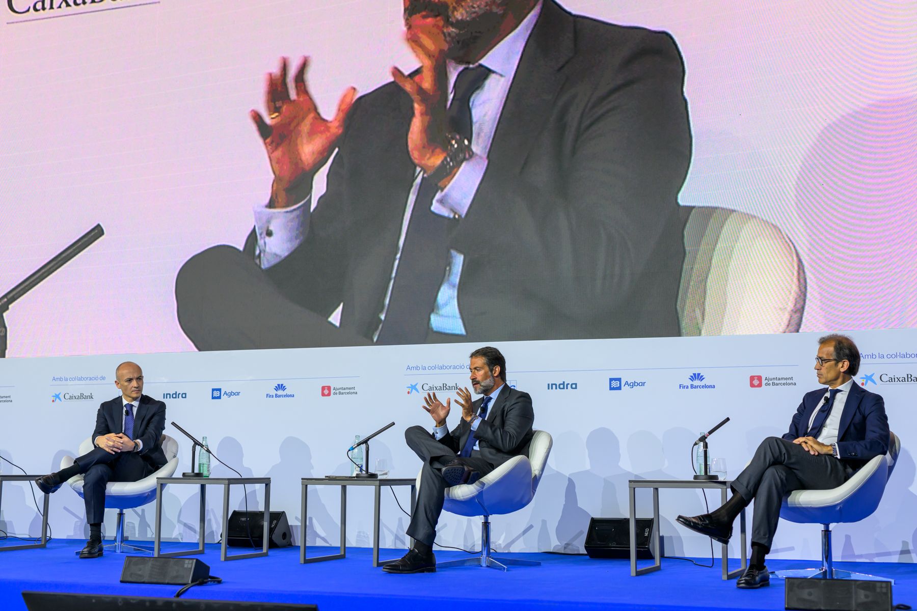 Óscar García Maceiras, Juanjo Cano y Pau Relat, durante su mesa rodona | Cedida