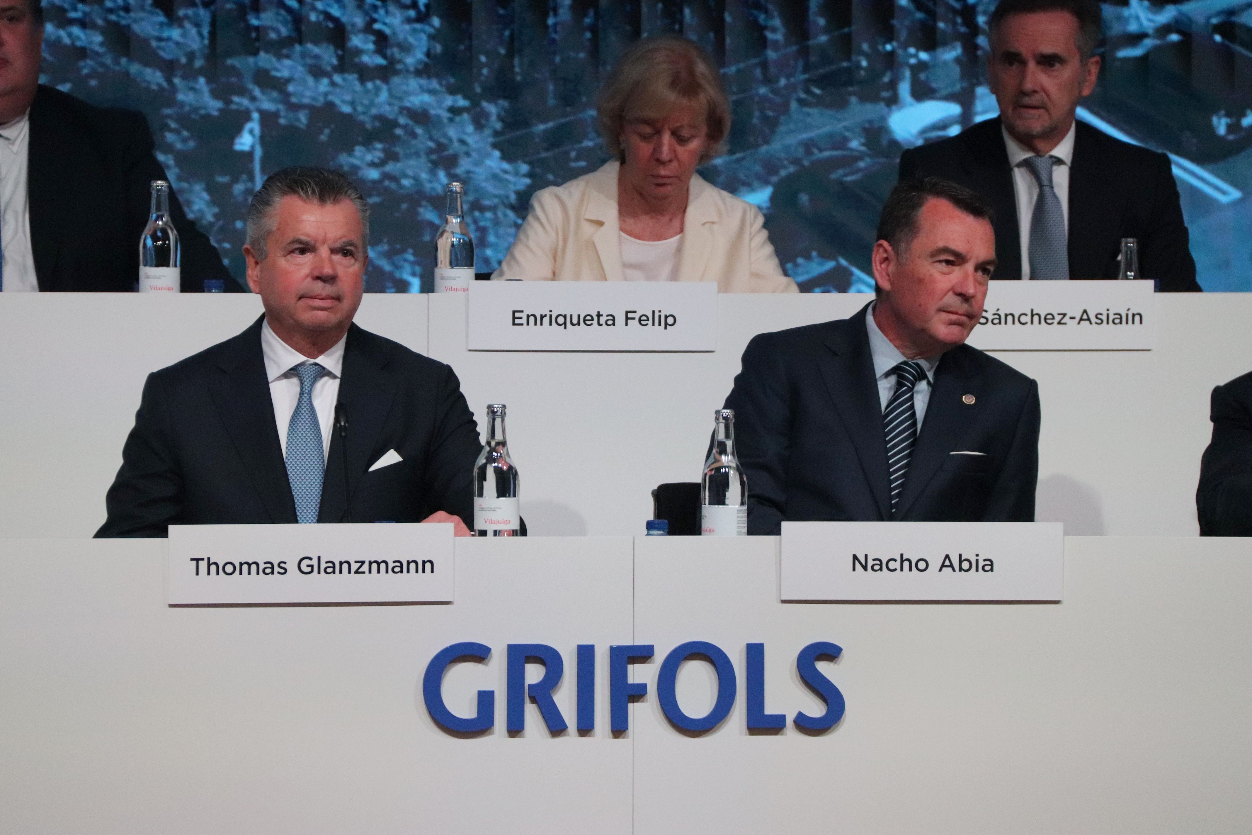 El president executiu de Grifols, Thomas Glanzmann; i el conseller delegat, Nacho Abia | ACN / Maria Asmarat