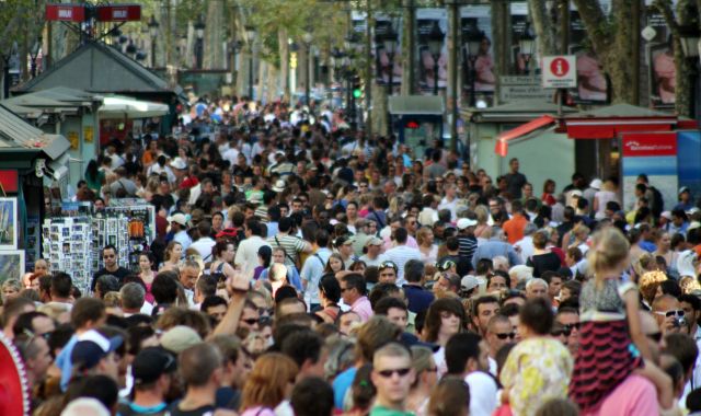 La Rambla de Barcelona massificada | iStock