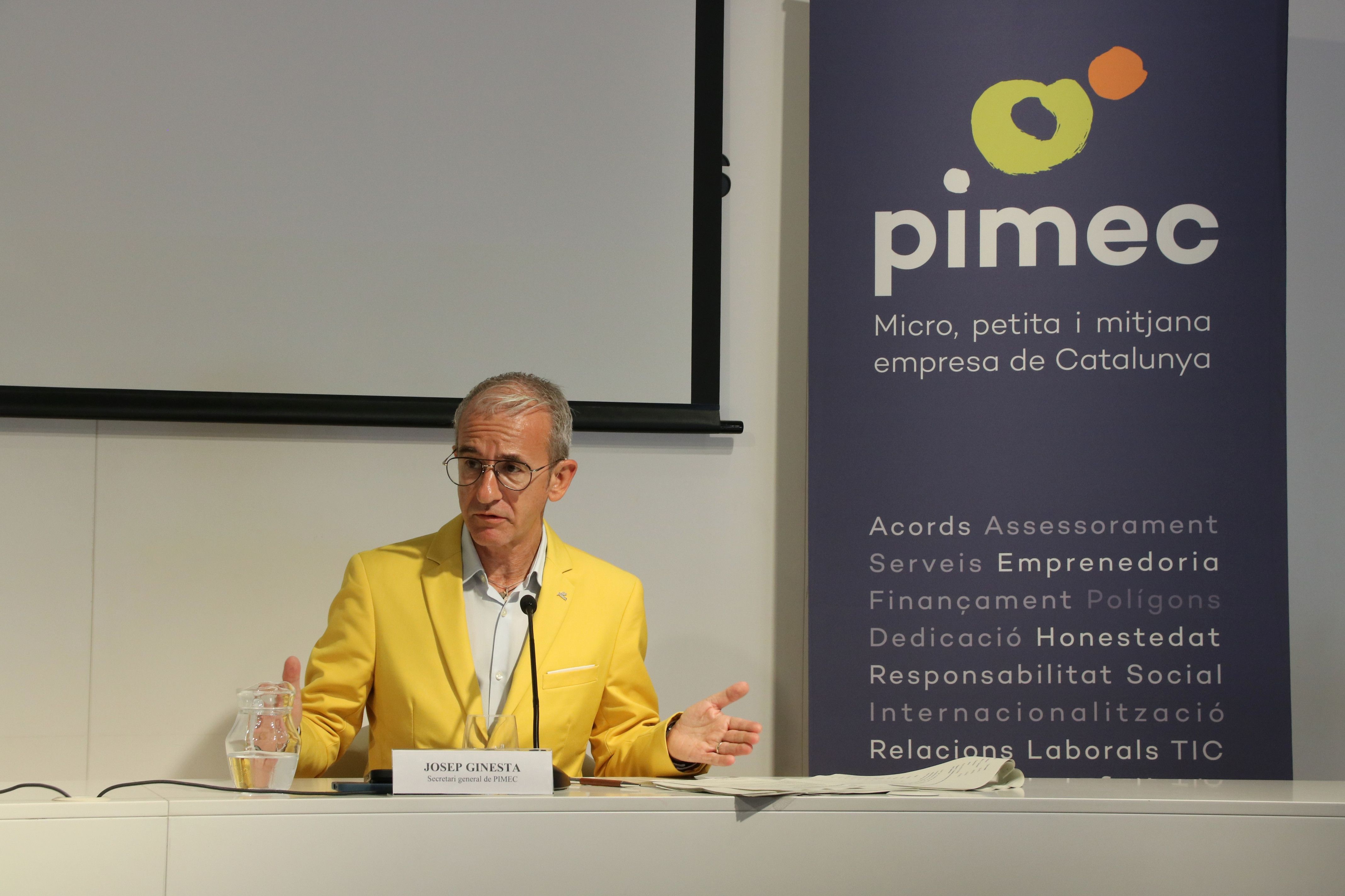 El secretari general de Pimec, Josep Ginesta, durant una roda de premsa | ACN