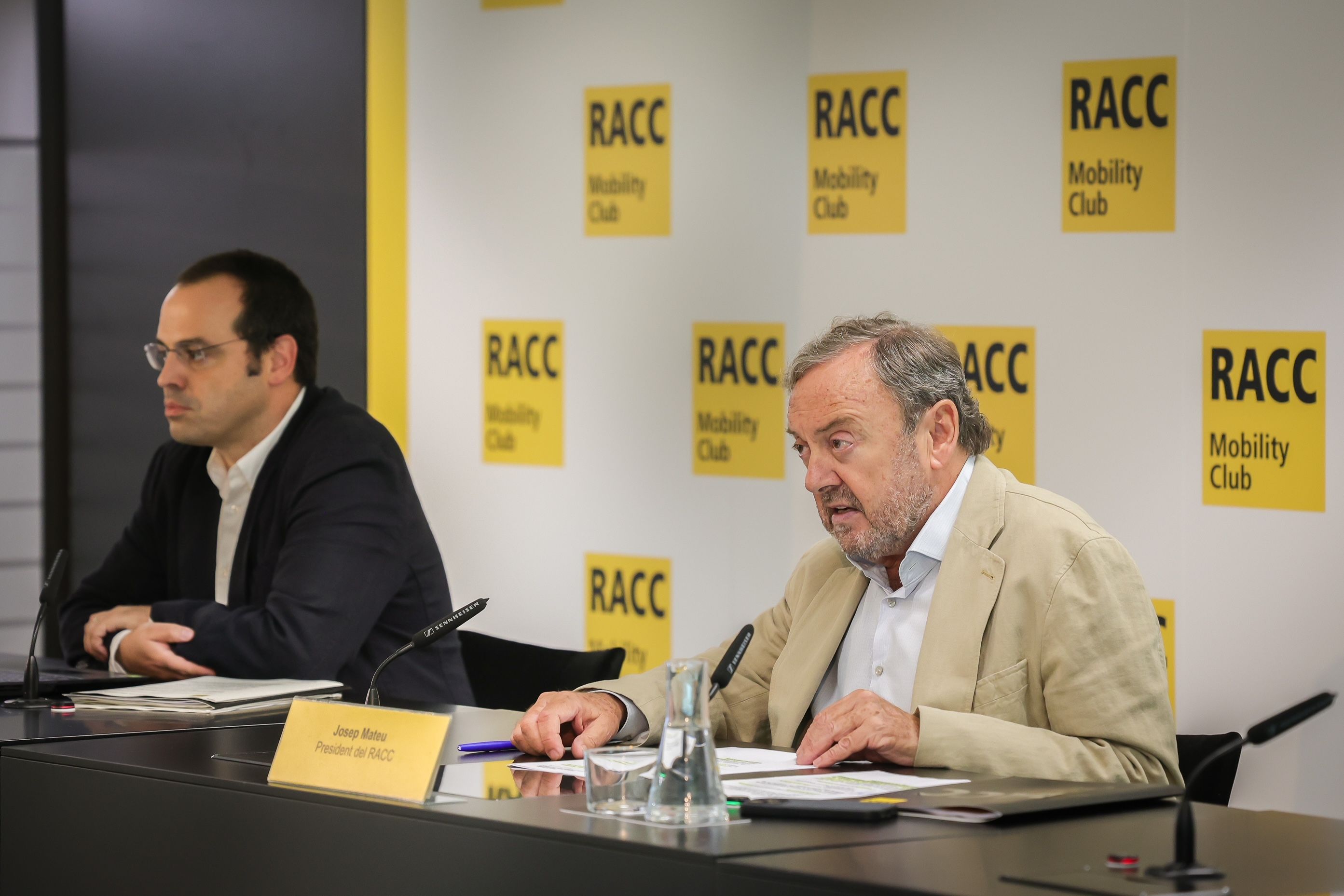 El RACC ha presentat l’estudi ‘Perfil dels usuaris del vehicle privat en dia feiner a la Gran Barcelona