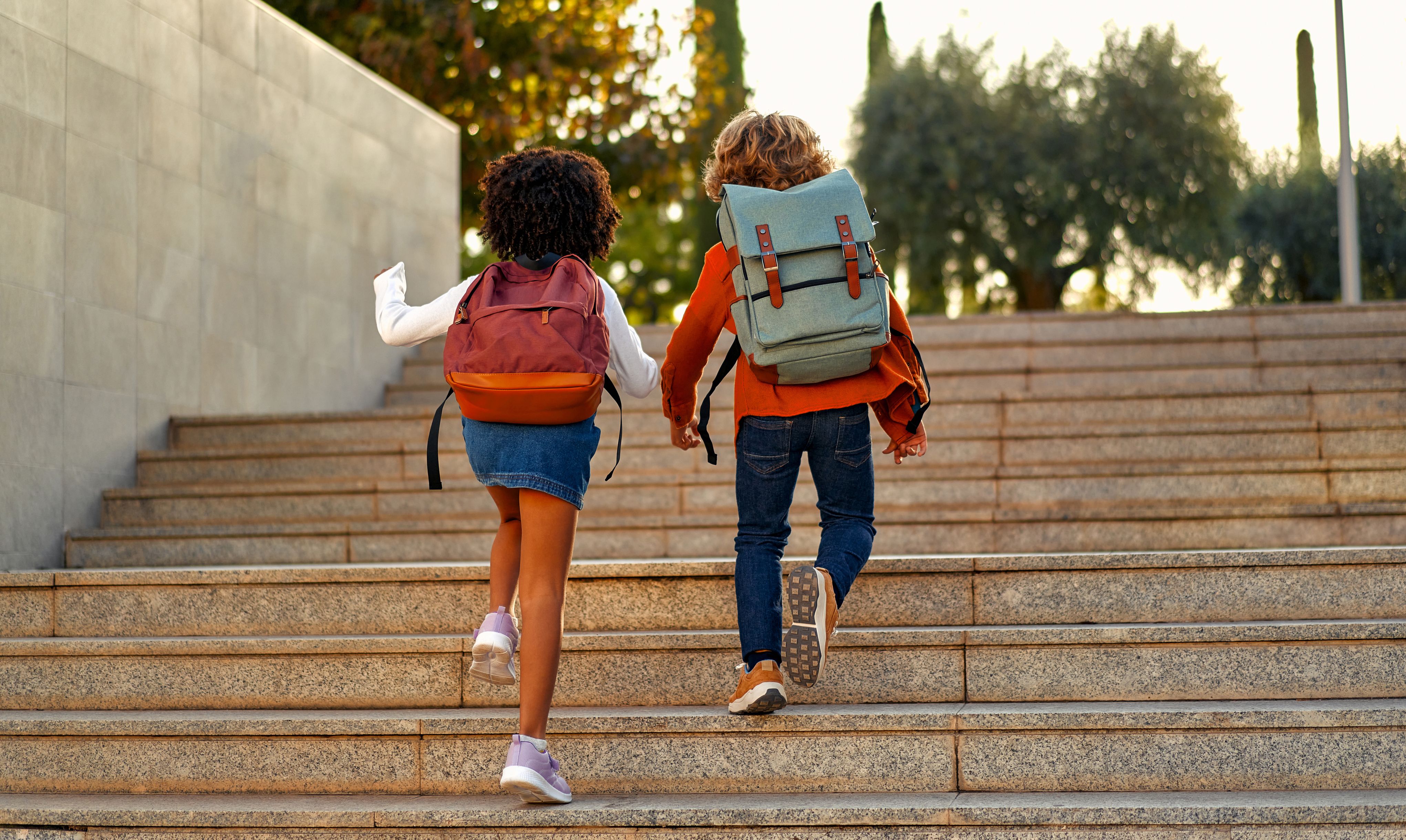 La despesa mitjana per a una tornada a l'escola digital és de 331,91 euros | iStock