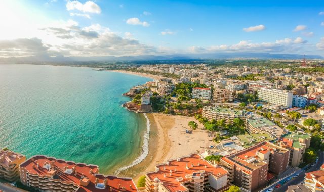 Salou té 30.000 habitants i és la tercera ciutat per nombre de turistes a Catalunya | iStock