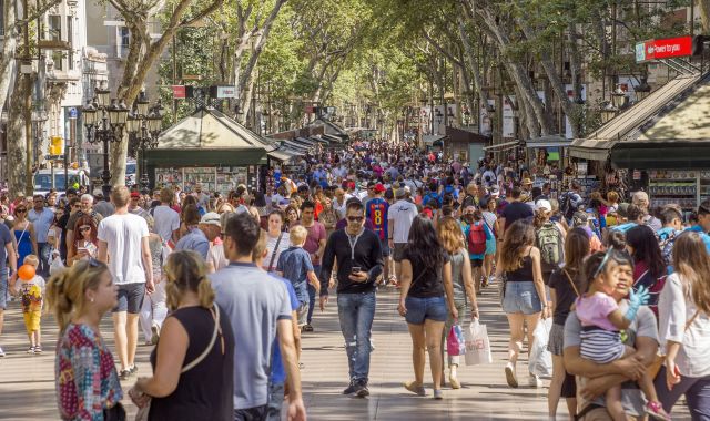 Catalunya recibió 2,4 millones de turistas extranjeros en julio | iStock