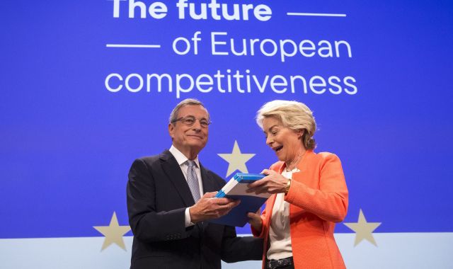 Mario Draghi i Úrsula Von der Leyen a la presentació de l'informe sobre el futur de la competitivitat europea | Europa Press