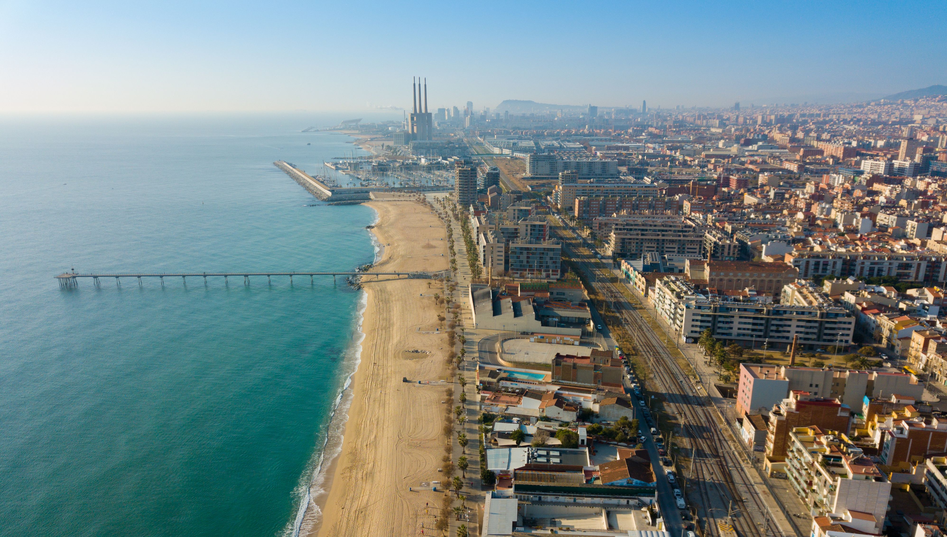 El Barcelonès Nord té 8.013 empreses i poc atur | iStock