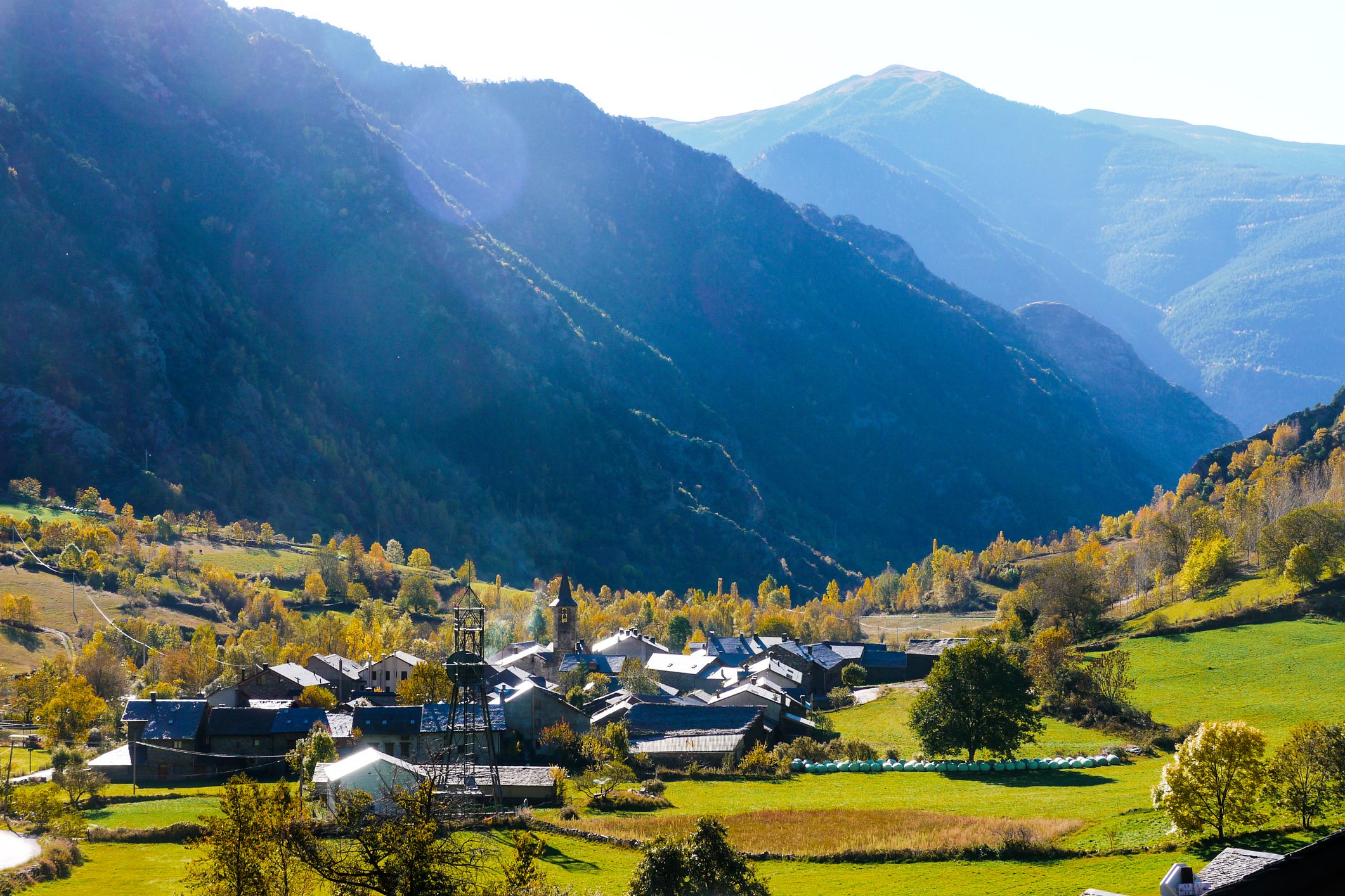 Àreu, un pueblo del Alt Pirineu donde habitan permanentemente menos de 100 personas | iStock