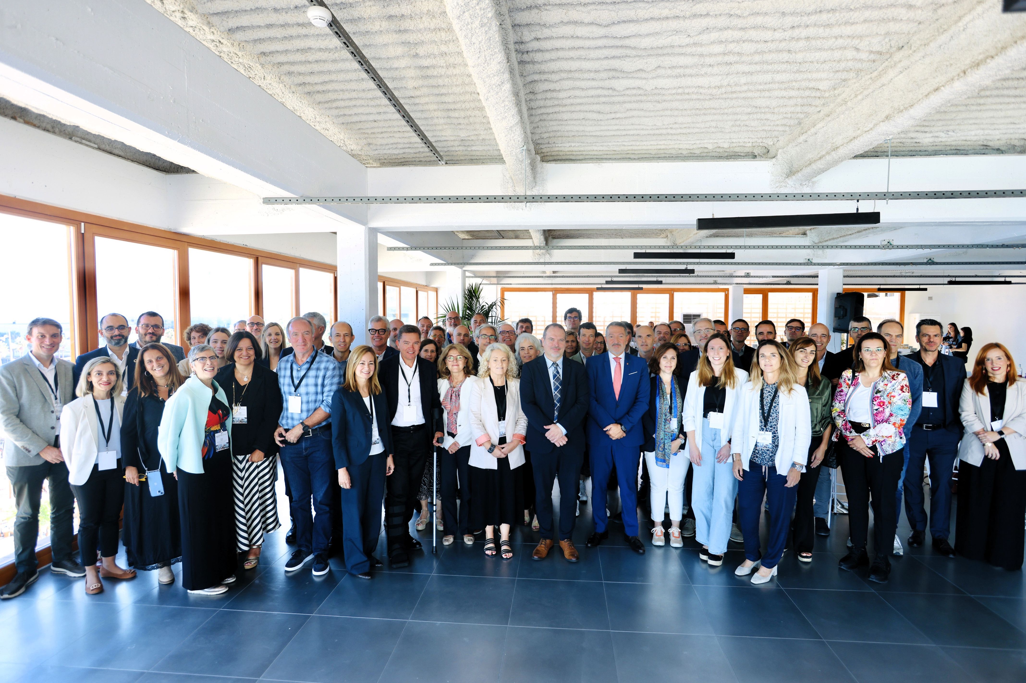 El encuentro del conseller Sàmper con los presidentes de los clusters | Departament de Empresa y Treball