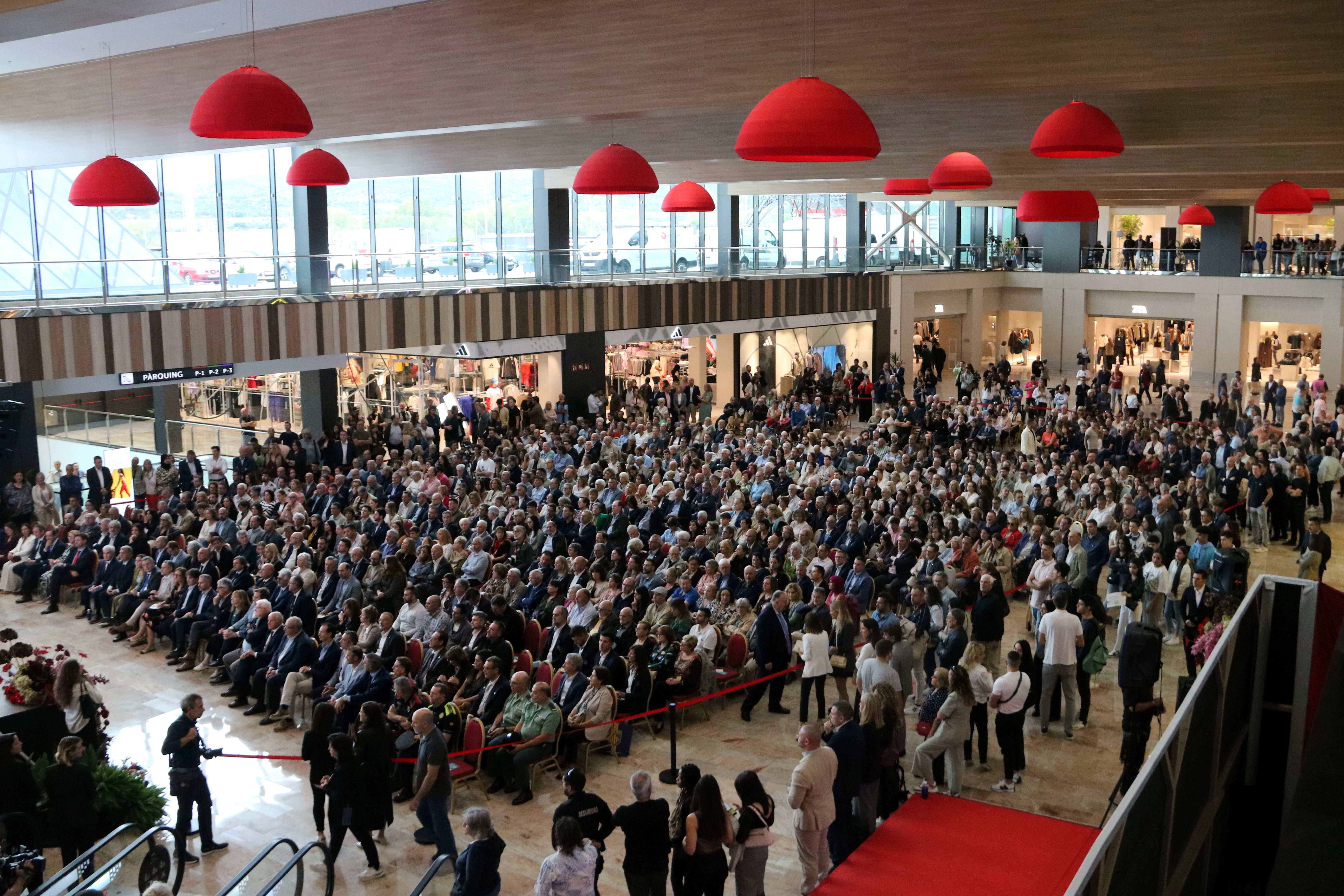 La plaça principal de l'ampliació on s'ha fet l'acte inaugural | ACN