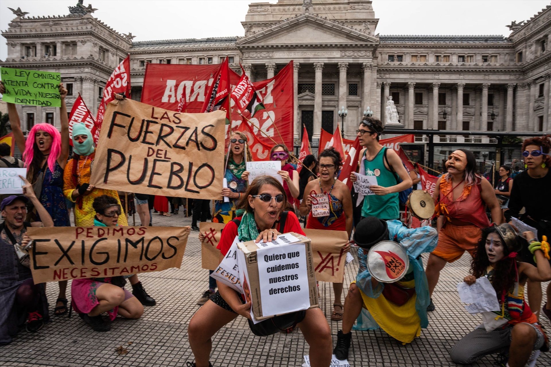 Protestas por la ley Ómnibus el pasado mes de febrero | EP