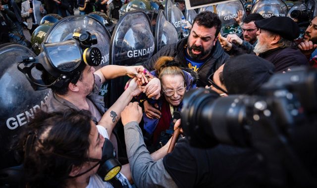 Protestes dels pensionistes a Argentina | EP