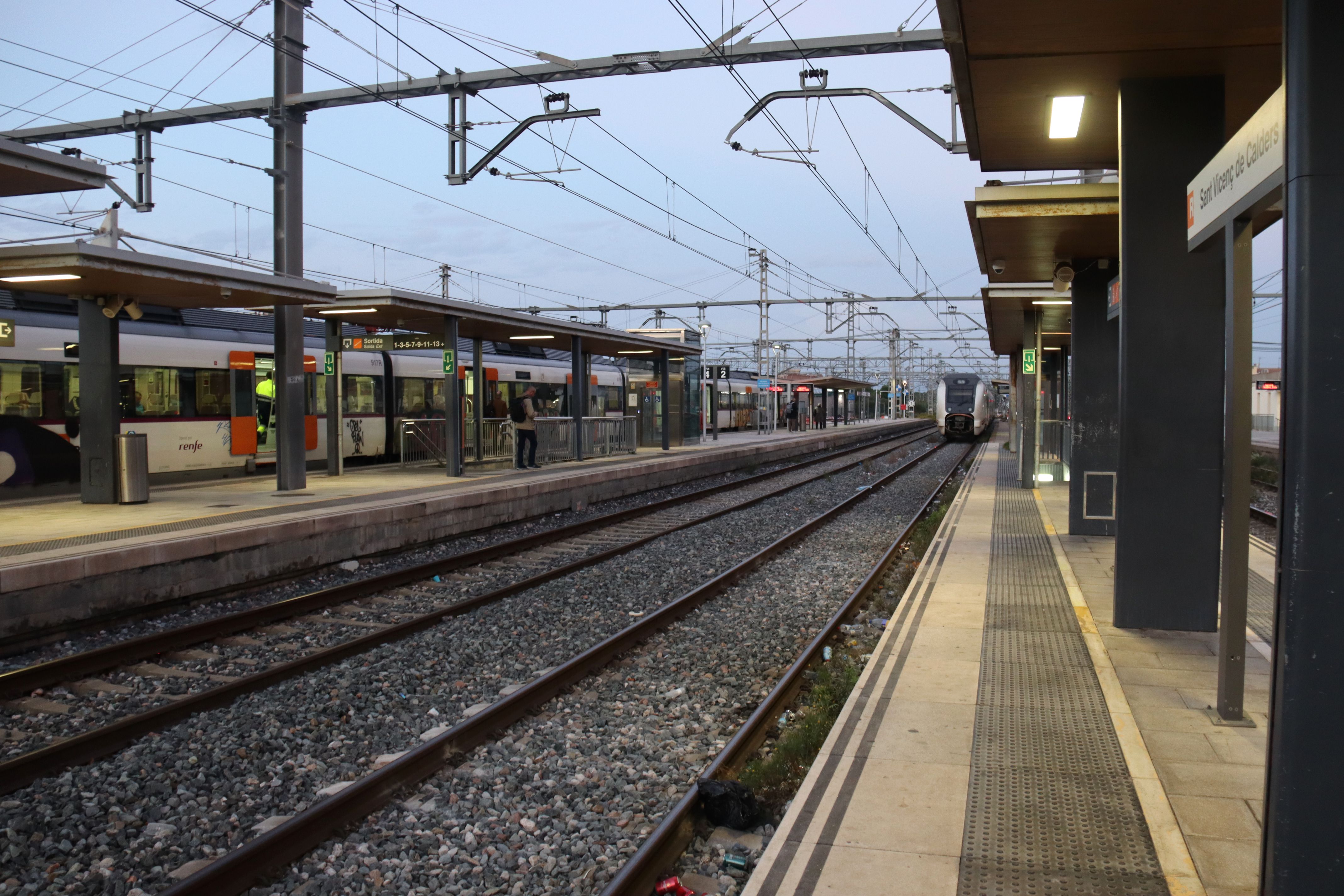 El temporal ha obligat a suspendre completament el servei de trens de Rodalies de Catalunya