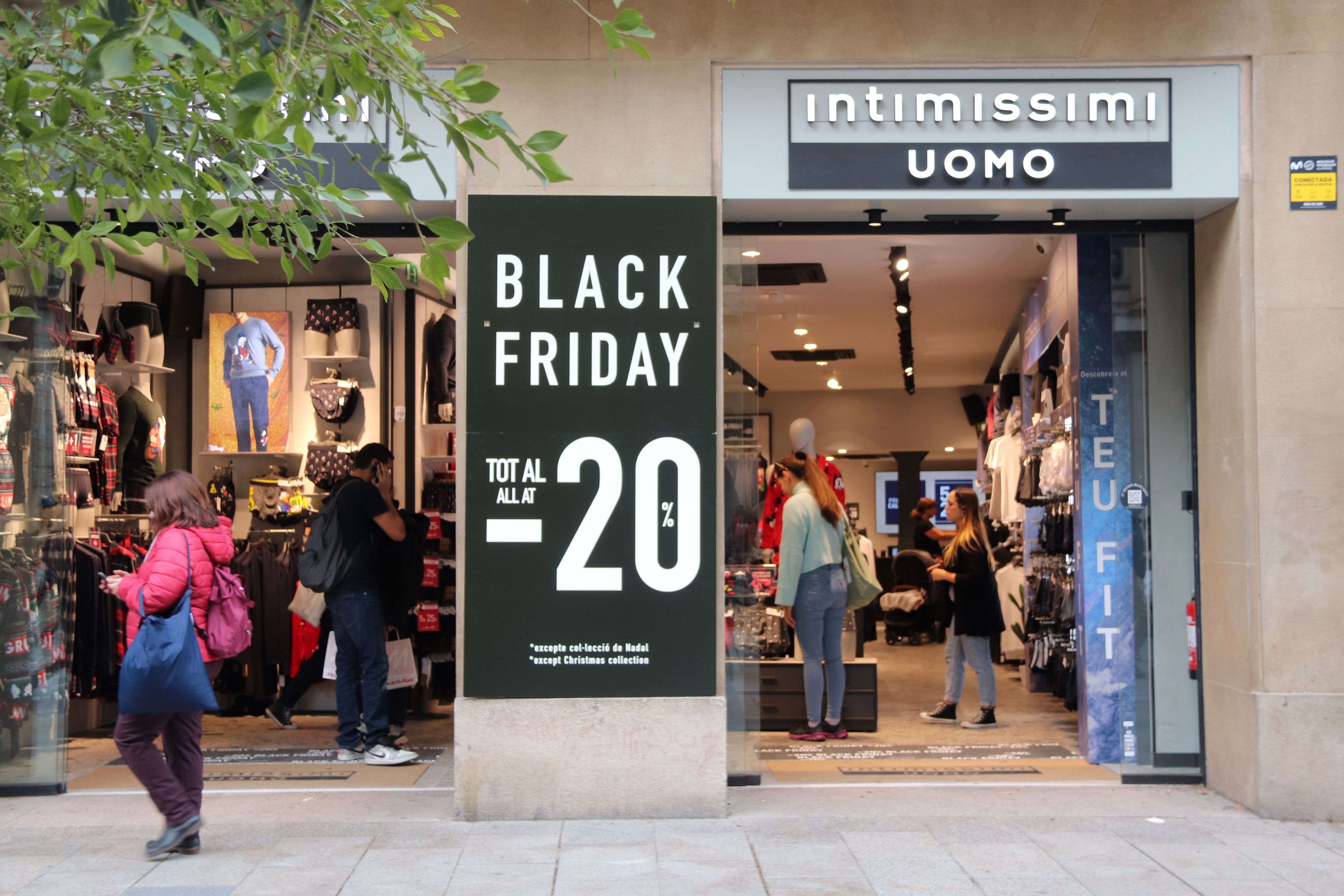 Les ofertes del Black Friday i el Cyber Monday, que se celebraran els dies 29 de novembre i 2 de desembre | EP