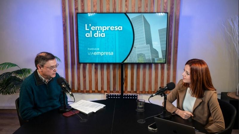 David Garrofé y Elena Busquets durante la grabación de 'La empresa al día' | Mireia Comas