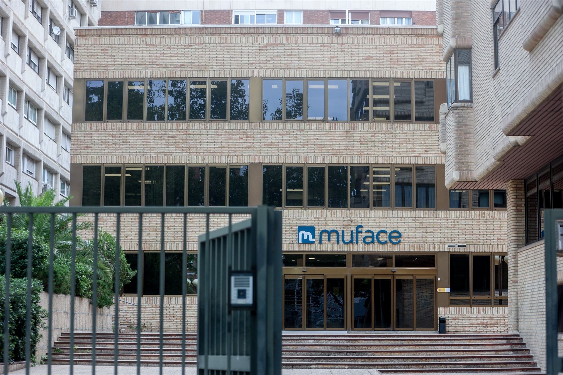 Fachada de un edificio de Muface, en Madrid | Europa Press