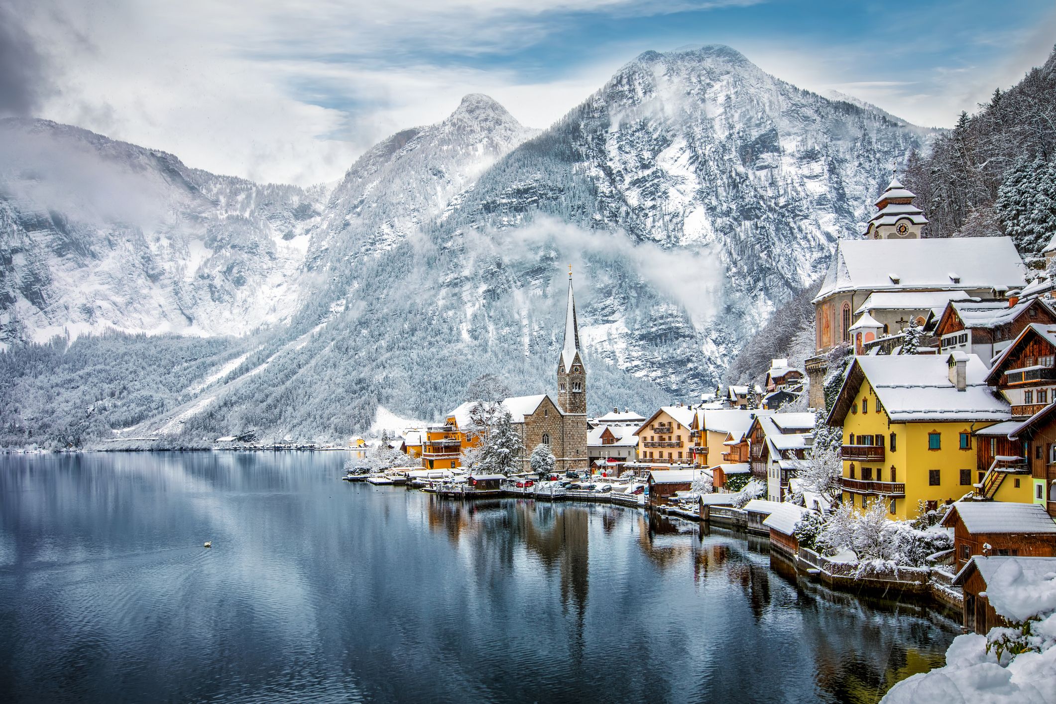 El pueblo de Hallstatt, en los Alpes austríacos | iStock 