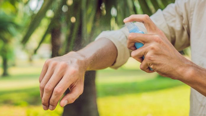 De mitjana, el 29,6% de la facturació de les farmàcies pertany al 'consumer health' | iStock