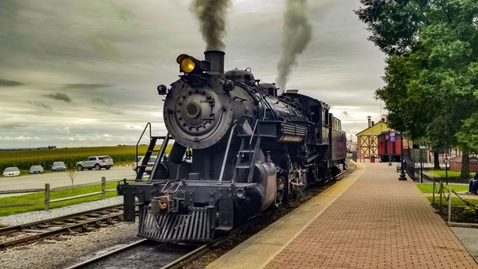 La màquina de vapor i la siderúrgia impulsen la mecanització de les fàbriques tèxtils, del ferrocarril i de la producció massiva | iStock