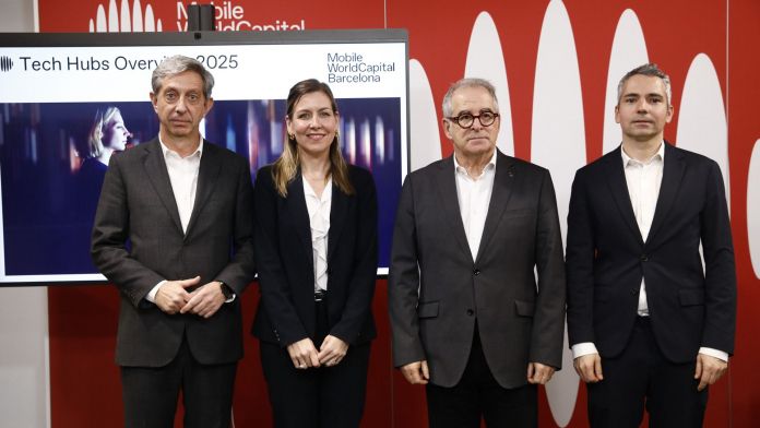 D’esquerra a dreta, Francesc Fajula (MWCapital), Maria Galindo (Generalitat); Jordi Valls (Ajuntament de Barcelona), i Jordi Arrufí (MWCapital) | Cedida