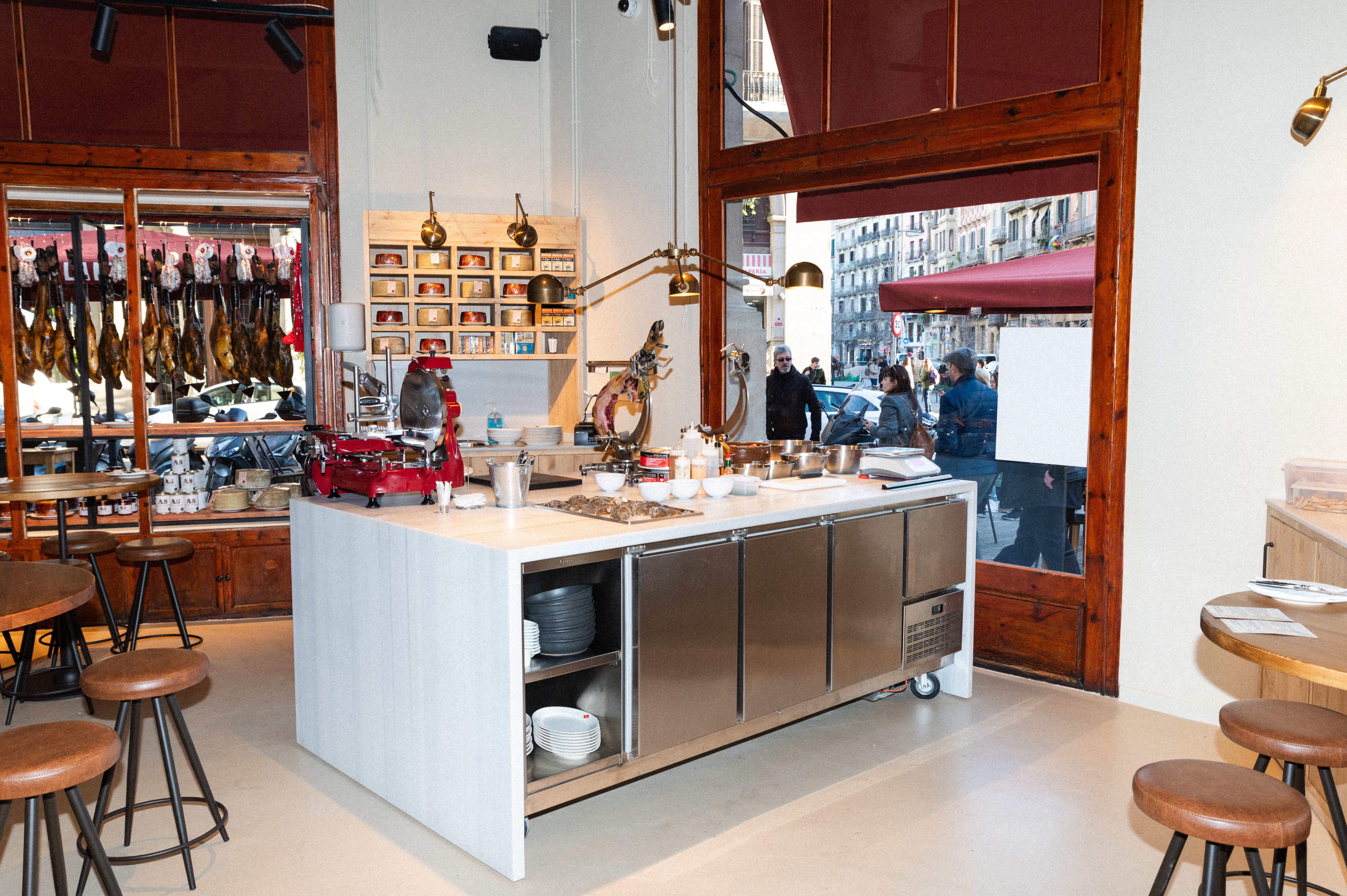 Interior del nuevo restaurante Galante, en el Born, Barcelona | Cedida