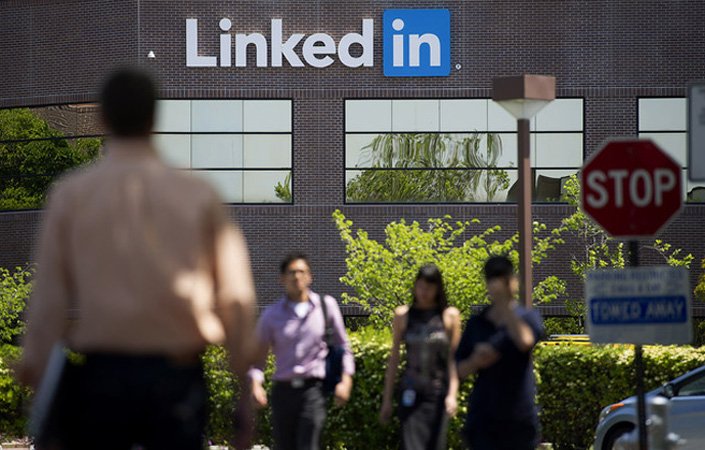 LinkedIn té les oficines centrals a Mountain View, Califòrnia