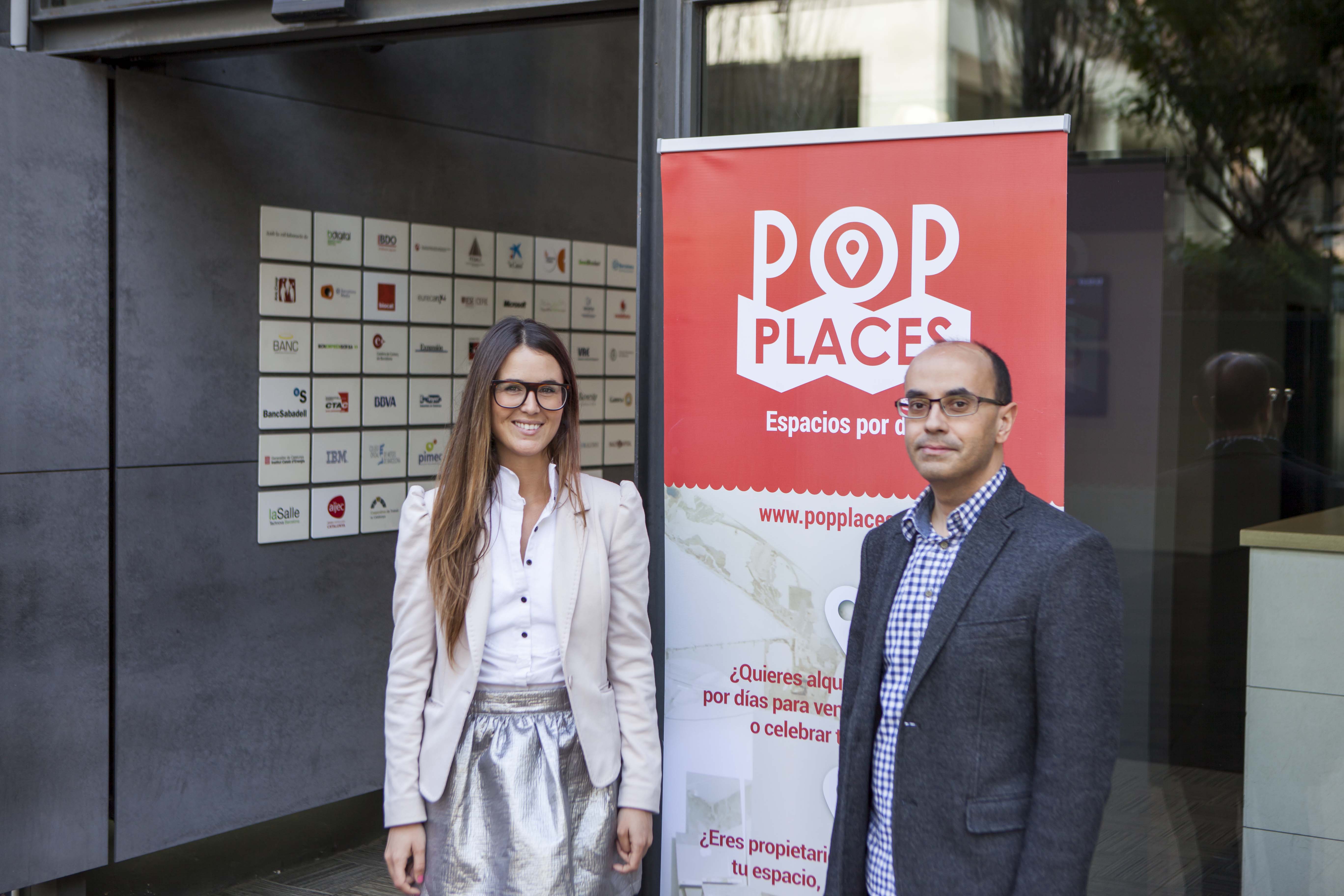 Els fundador de PopPlaces, Karen Prats i David Pérez