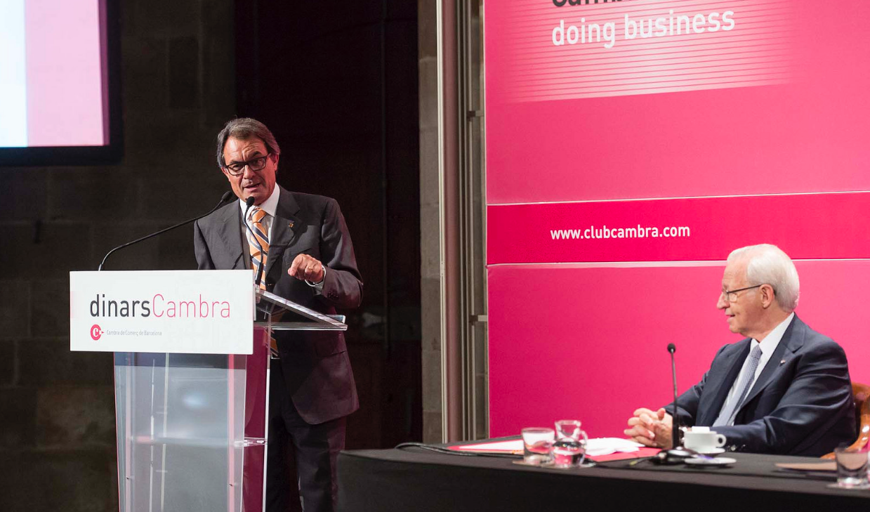 Artur Mas durant la conferència al Dinar Cambra