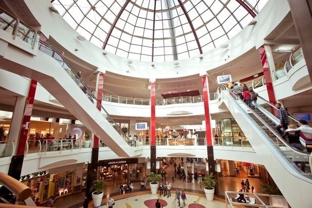 Les vendes dels centres comercials es mantenen